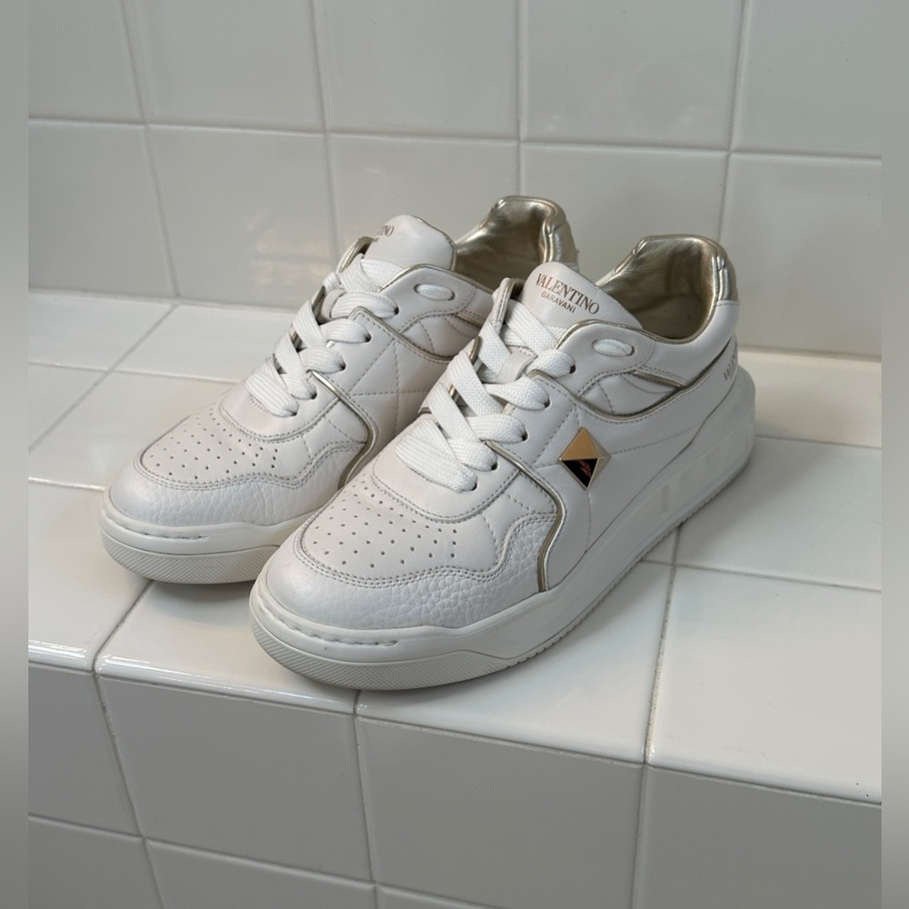Valentino White Leather Sneakers with Gold Trim.  Authentic - Picture 3 of 14